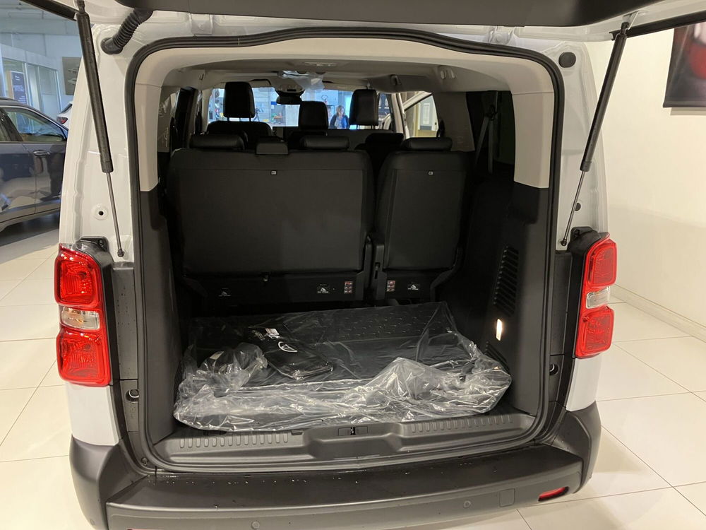 Toyota Proace Verso nuova a Parma (9)