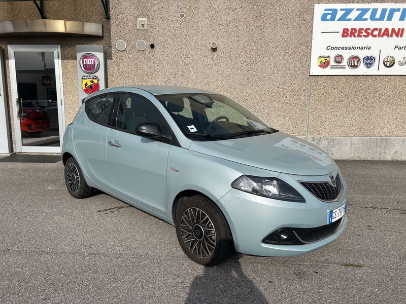 Lancia Ypsilon 1.0 FireFly 5 porte S&amp;S Hybrid Gold Plus del 2024 usata a Verdello