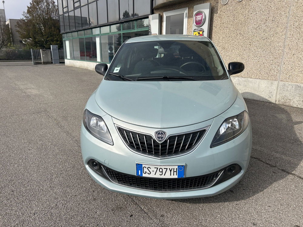 Lancia Ypsilon usata a Bergamo (6)