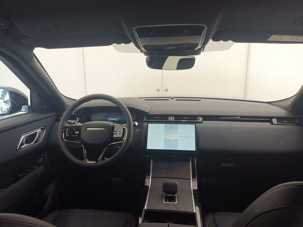 Land Rover Range Rover Velar nuova a Cuneo (4)