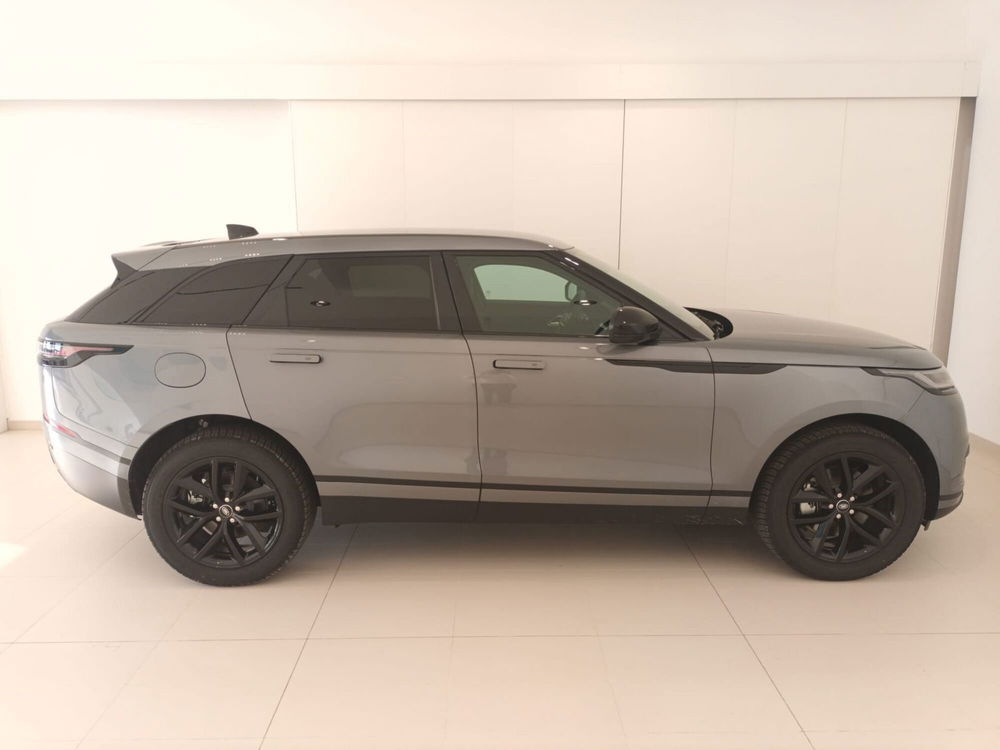 Land Rover Range Rover Velar nuova a Cuneo (6)