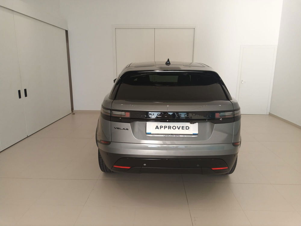 Land Rover Range Rover Velar nuova a Cuneo (7)