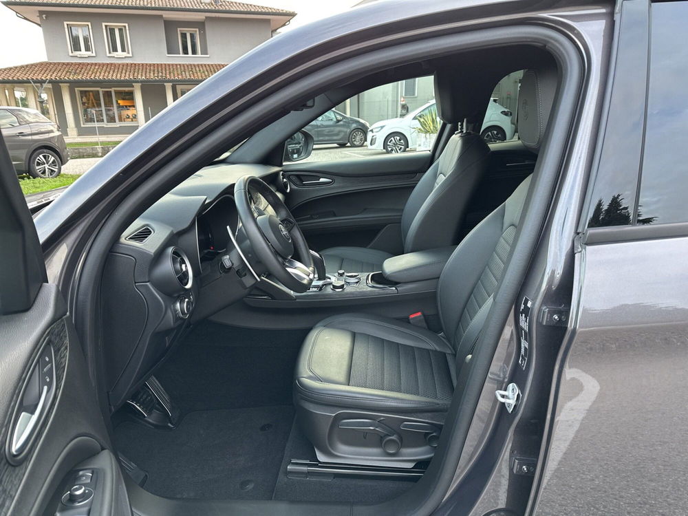 Alfa Romeo Stelvio usata a Vicenza (13)