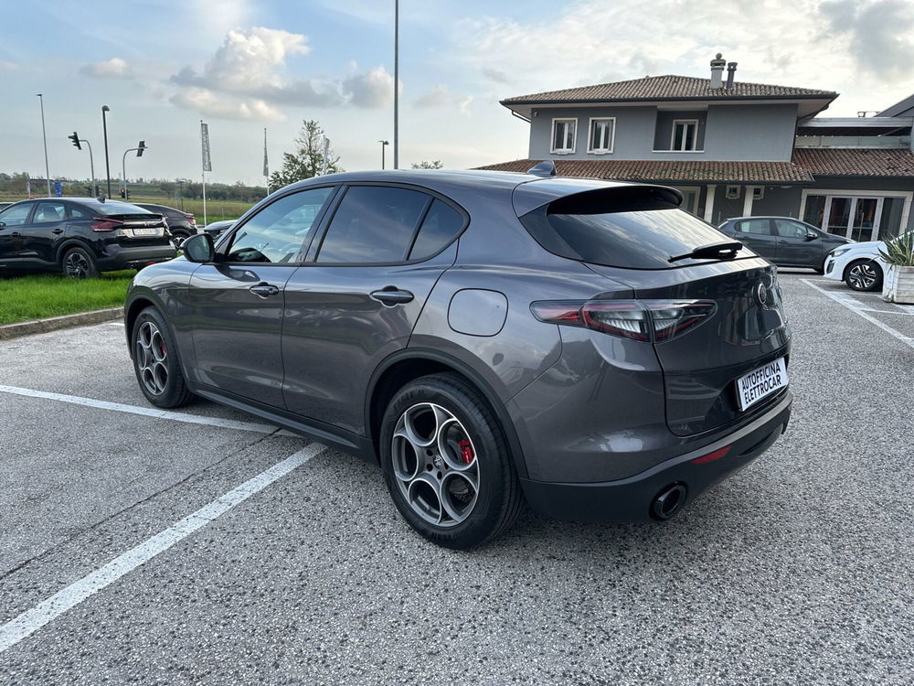 Alfa Romeo Stelvio usata a Vicenza (3)