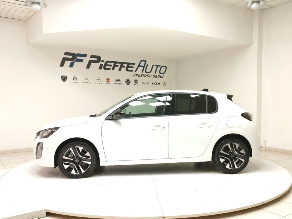 Peugeot 208 nuova a Teramo (2)