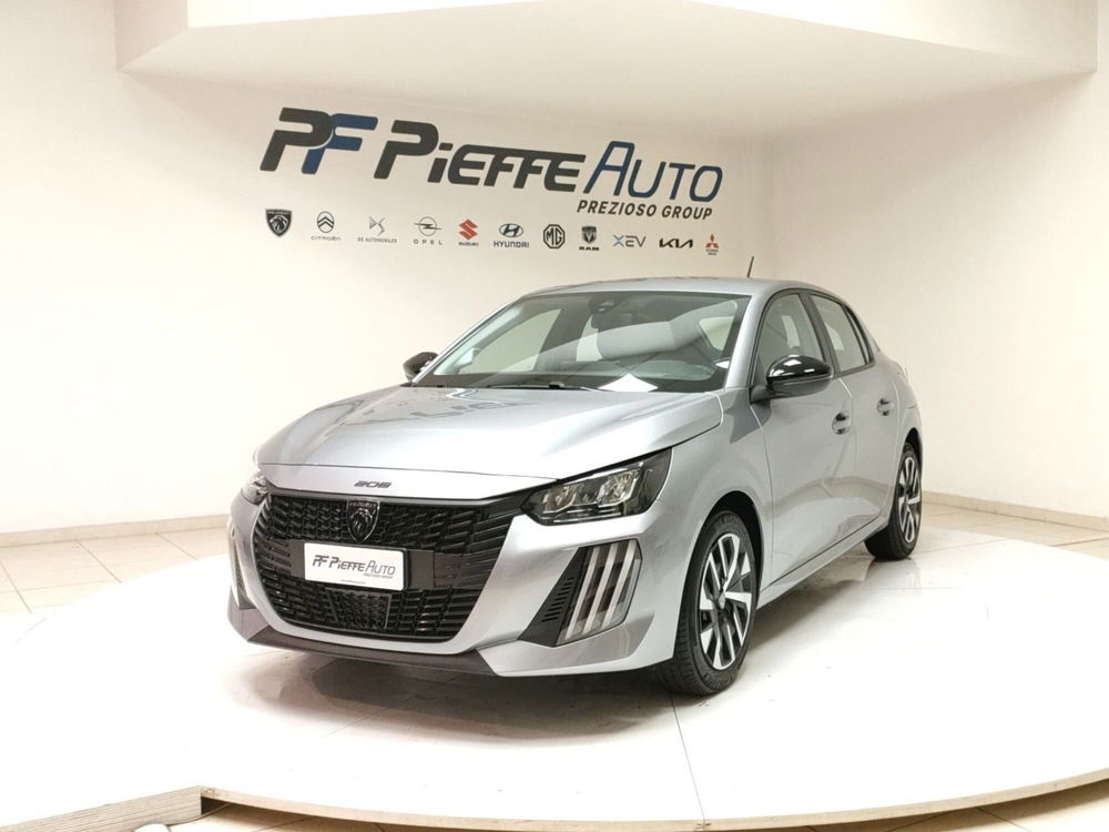 Peugeot 208 nuova a Teramo