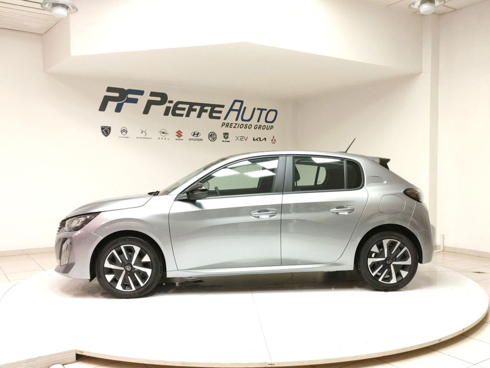 Peugeot 208 nuova a Teramo (2)