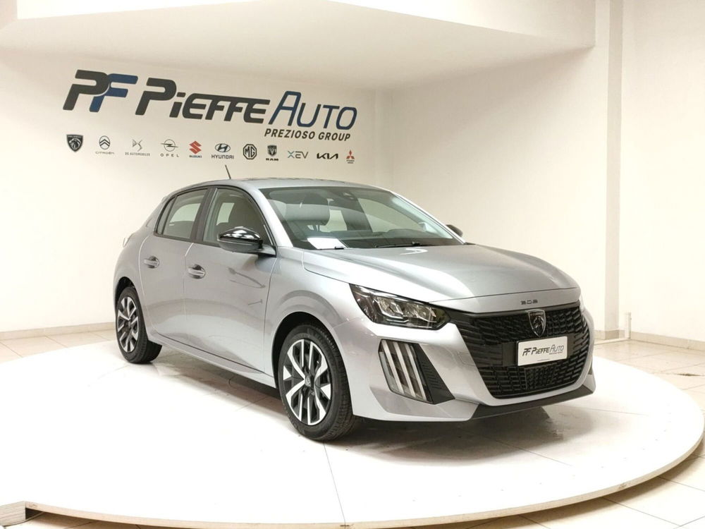 Peugeot 208 nuova a Teramo (6)