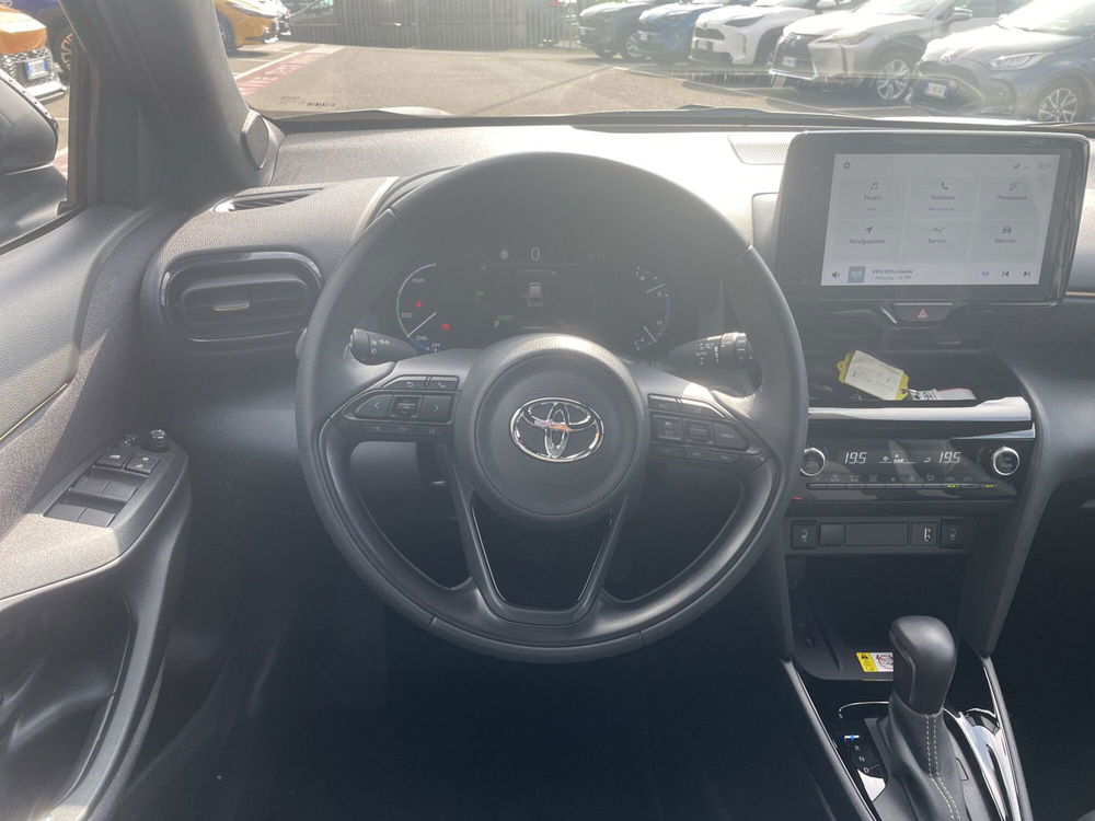 Toyota Yaris Cross usata a Piacenza (13)