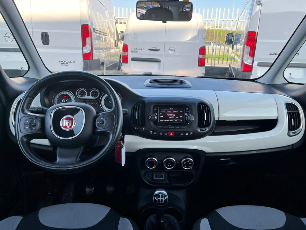 Fiat 500L usata a Milano (15)