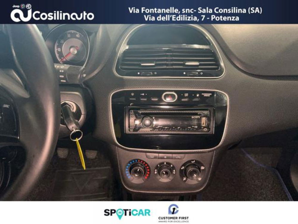 Fiat Punto usata a Salerno (11)