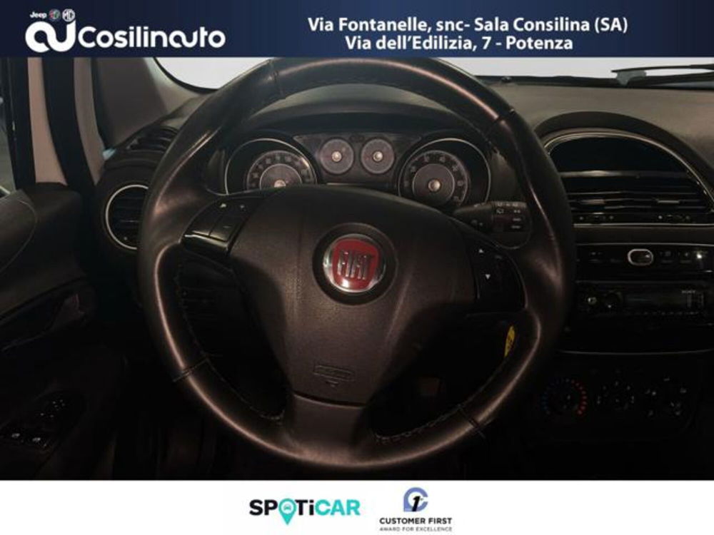 Fiat Punto usata a Salerno (13)