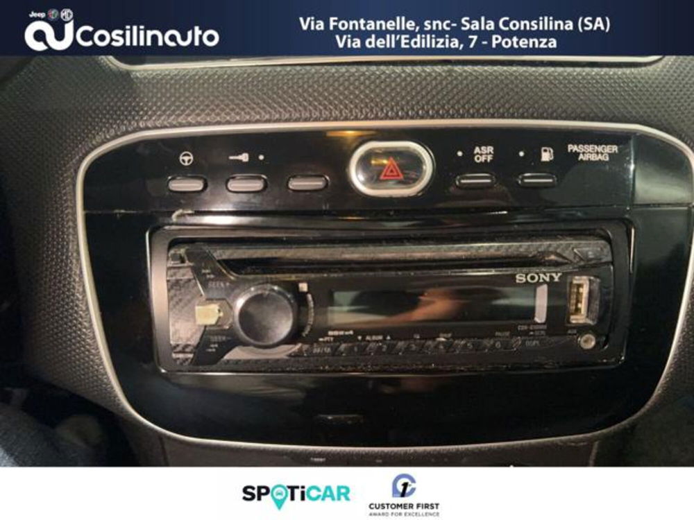 Fiat Punto usata a Salerno (14)