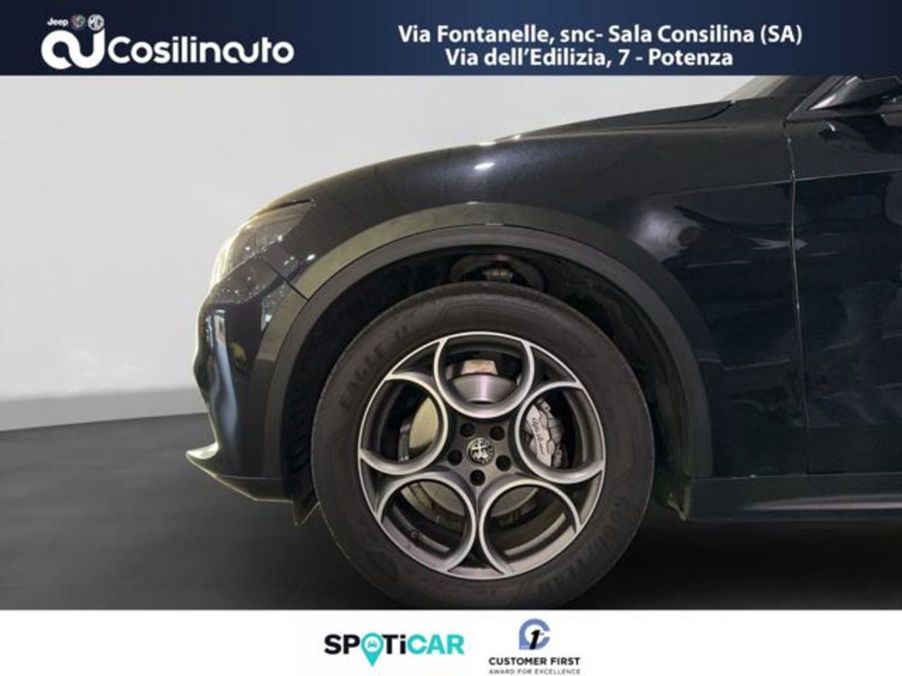 Alfa Romeo Stelvio usata a Salerno (19)