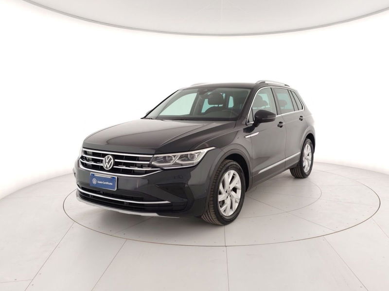 Volkswagen Tiguan 1.5 TSI 150 CV DSG ACT Elegance del 2021 usata a Massa