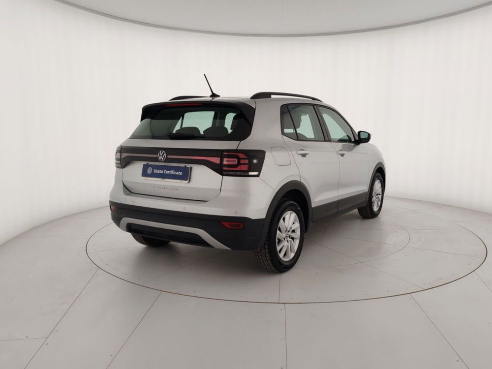 Volkswagen T-Cross usata a Massa-Carrara (3)