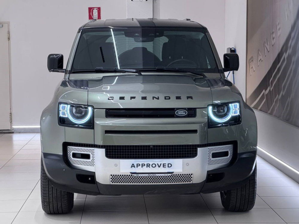 Land Rover Defender usata a Savona (8)