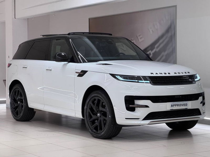 Land Rover Range Rover Sport 3.0D l6 249 CV HSE Dynamic Stealth del 2024 usata a Savona