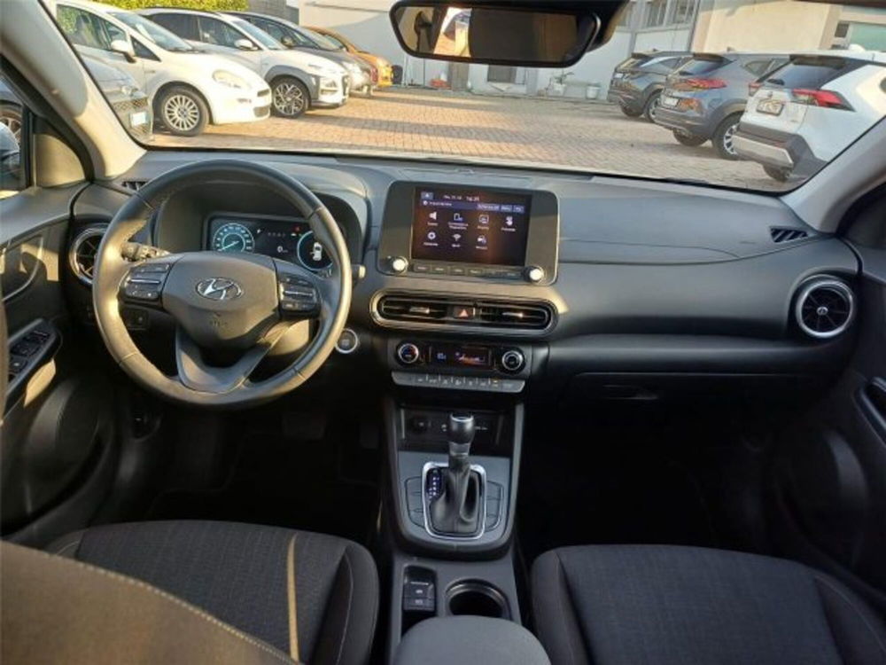 Hyundai Kona usata a Bari (13)