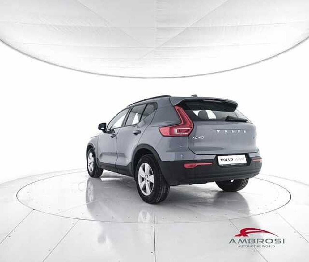 Volvo XC40 usata a Viterbo (4)