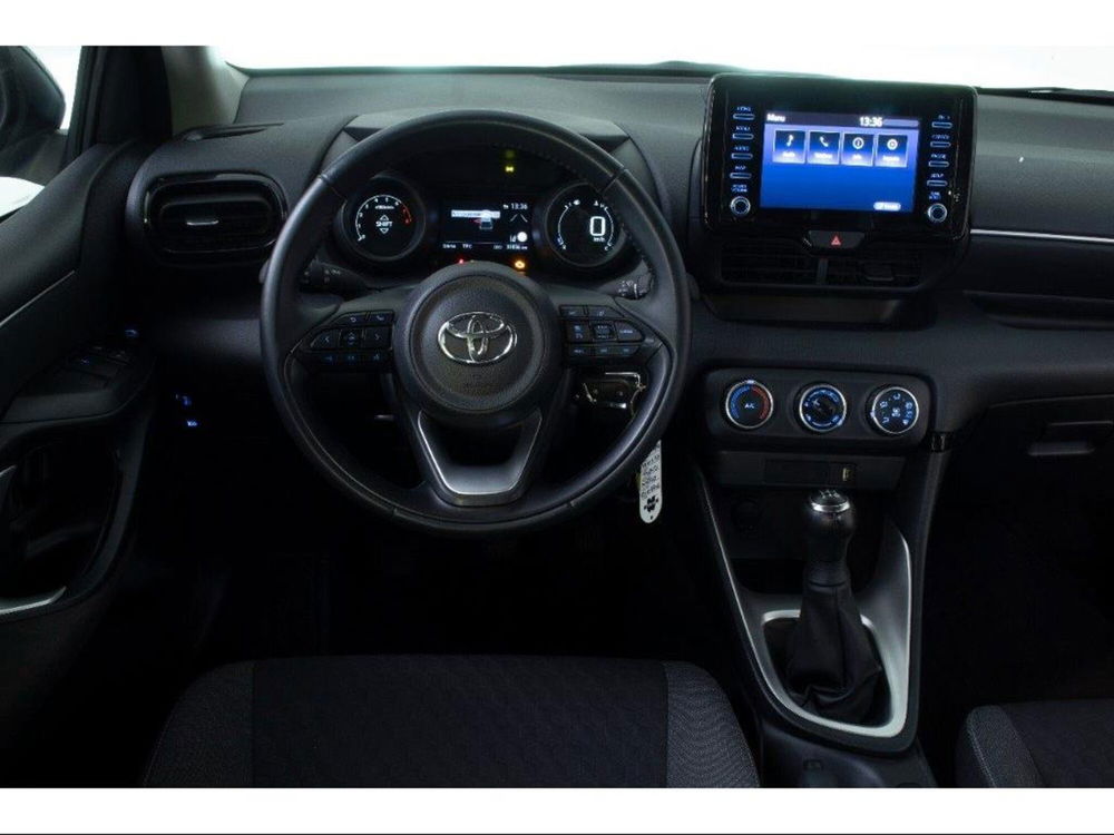 Toyota Yaris usata a Novara (5)