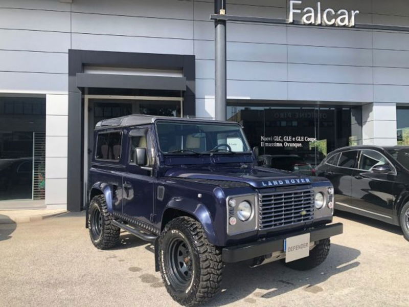 Land Rover Defender 90 2.5 Td5 Station Wagon  del 1999 usata a Potenza