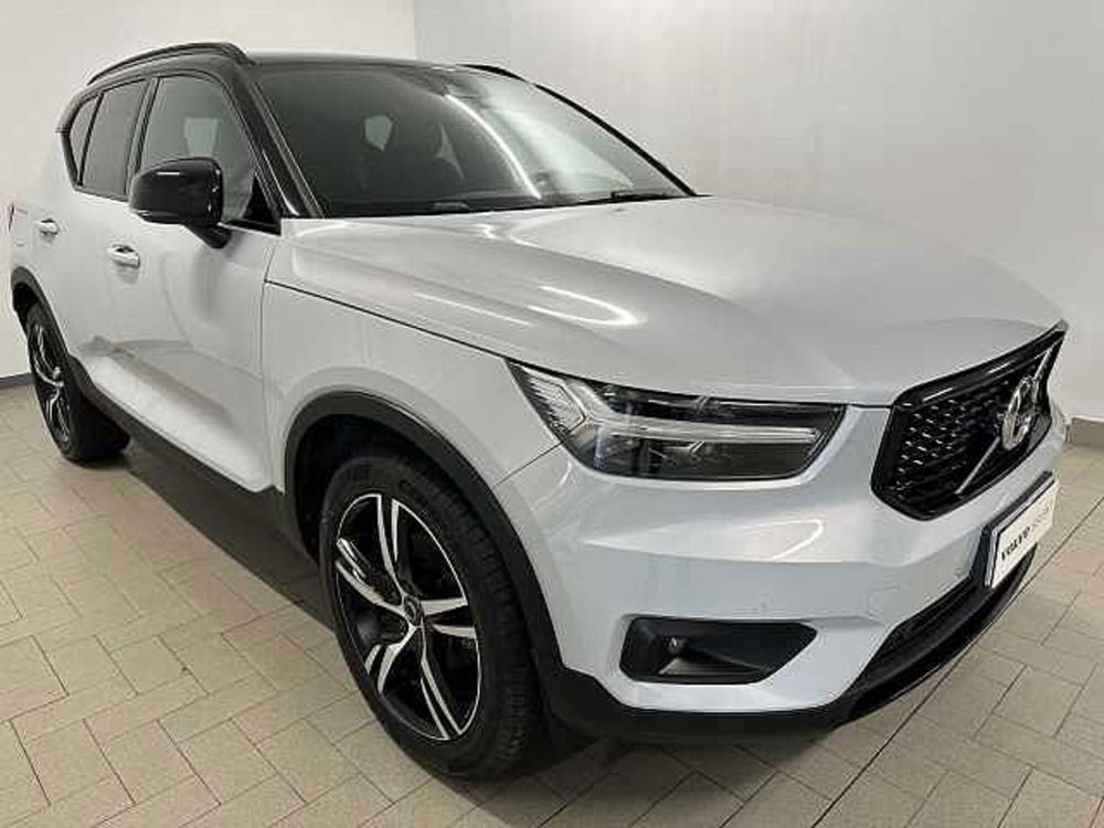 Volvo XC40 usata a Macerata (3)