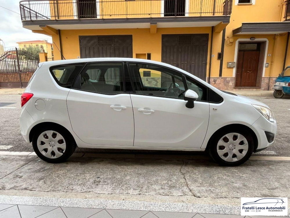 Opel Meriva usata a Cosenza (9)