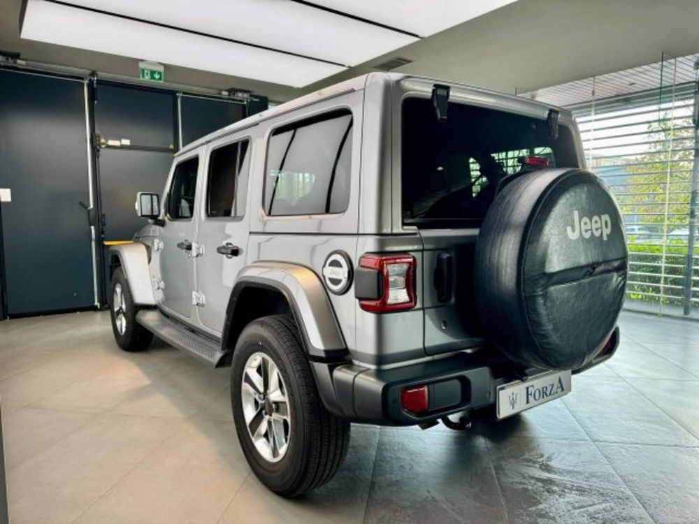 Jeep Wrangler Unlimited usata a Torino (6)