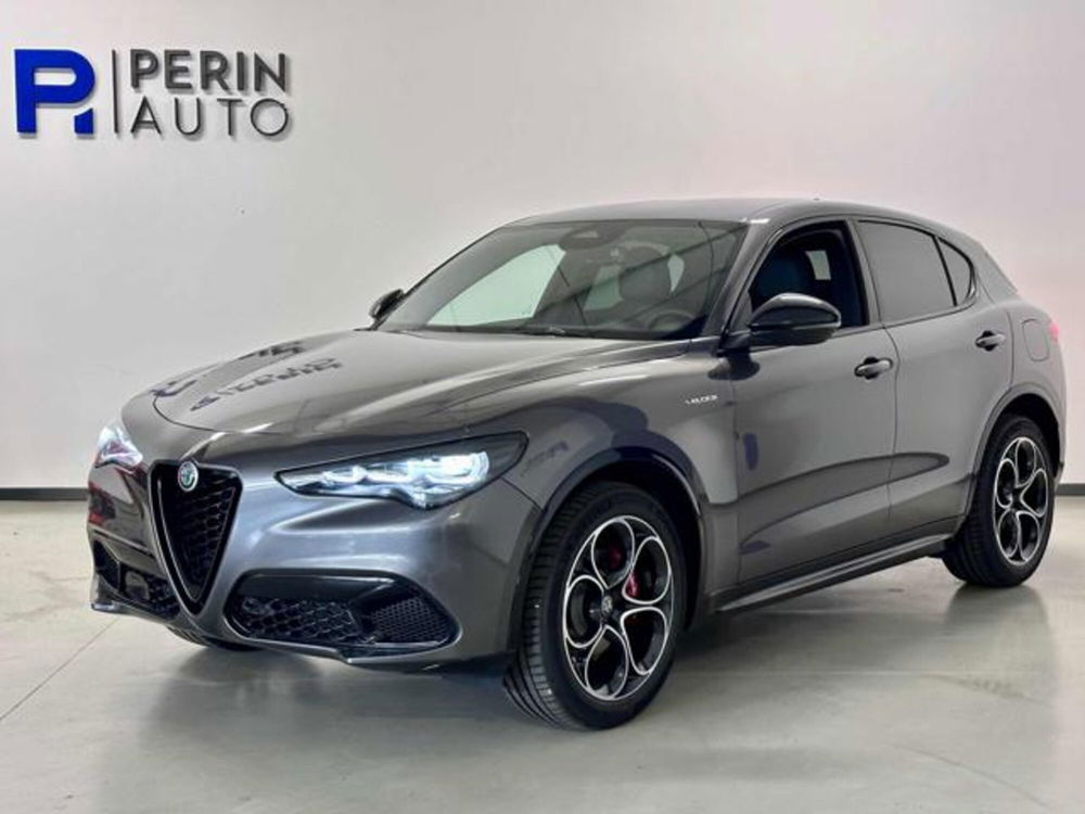 Alfa Romeo Stelvio nuova a Vicenza