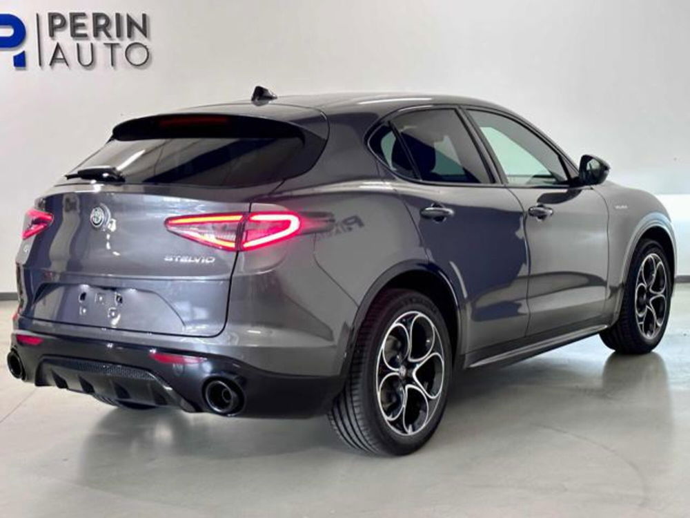 Alfa Romeo Stelvio nuova a Vicenza (3)