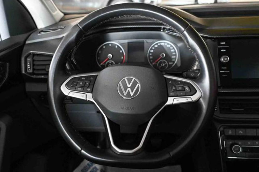 Volkswagen T-Cross usata a Torino (9)