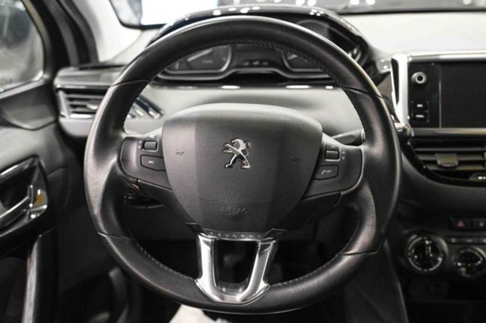 Peugeot 208 usata a Torino (14)