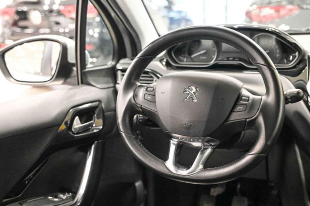 Peugeot 208 usata a Torino (19)