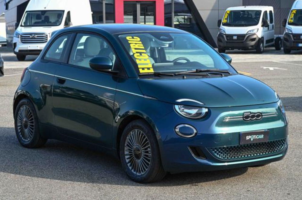 Fiat 500e usata a Torino (3)