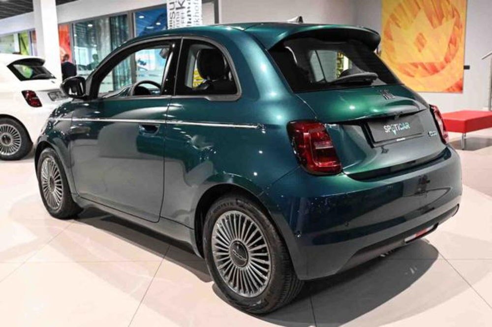 Fiat 500e usata a Torino (2)