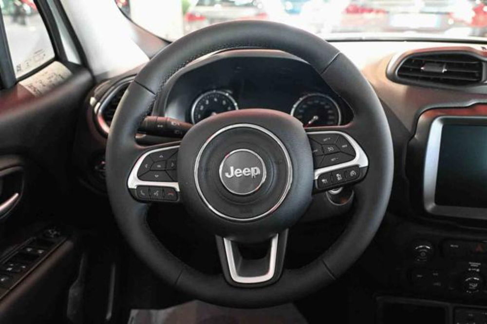 Jeep Renegade nuova a Torino (13)