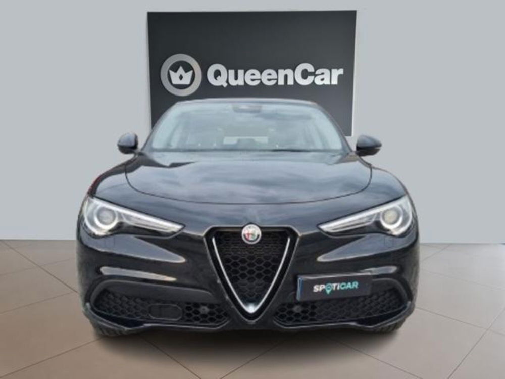 Alfa Romeo Stelvio usata a Torino (2)