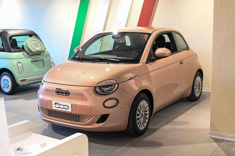 Fiat 500e Red Berlina 42 kWh nuova a Pianezza