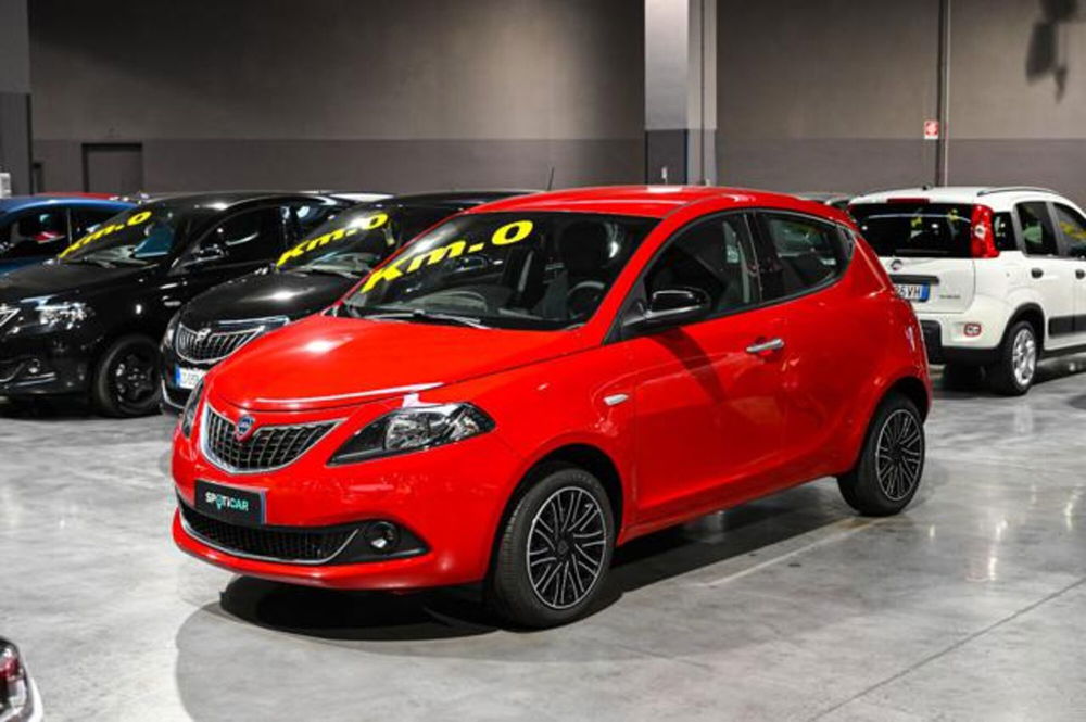 Lancia Ypsilon nuova a Torino