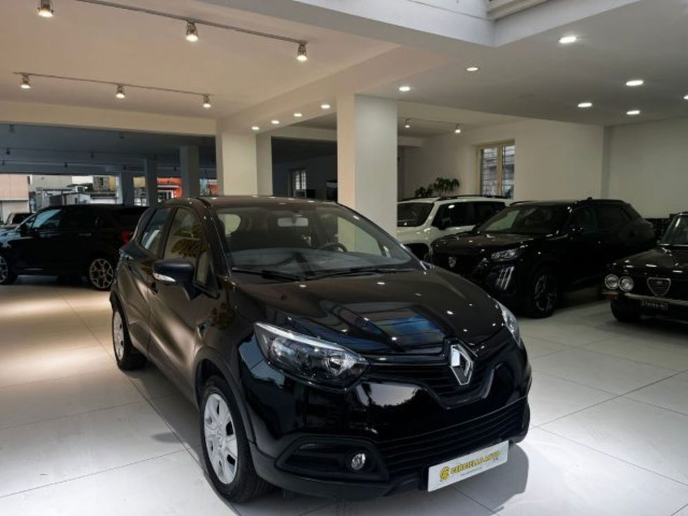 Renault Captur nuova a Napoli (5)