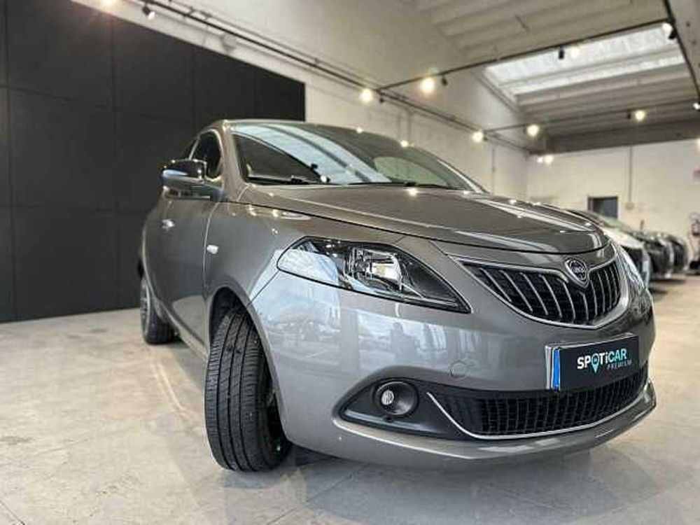 Lancia Ypsilon usata a Venezia (7)