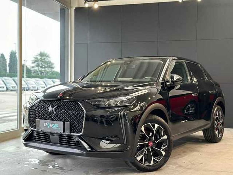 Ds DS 3 DS 3 Crossback PureTech 130 aut. Performance Line  del 2023 usata a Venezia