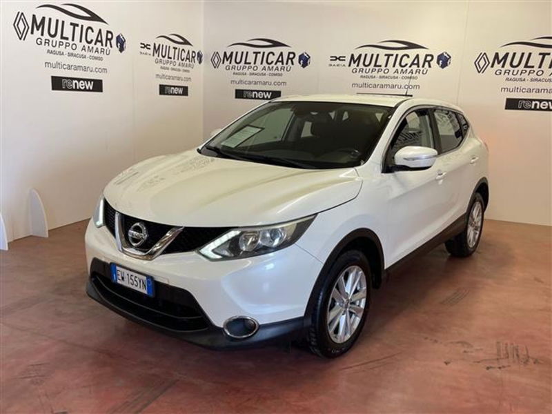 Nissan Qashqai 1.5 dCi Acenta  del 2014 usata a Ragusa