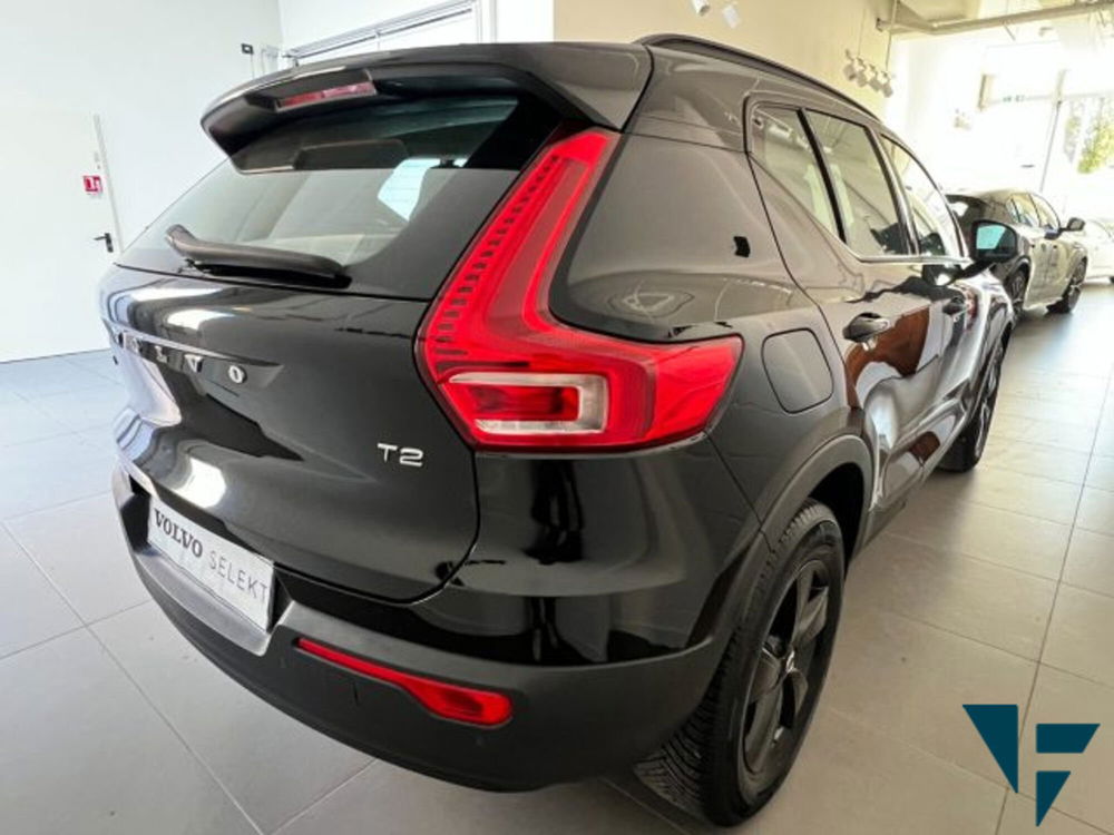 Volvo XC40 usata a Udine (6)