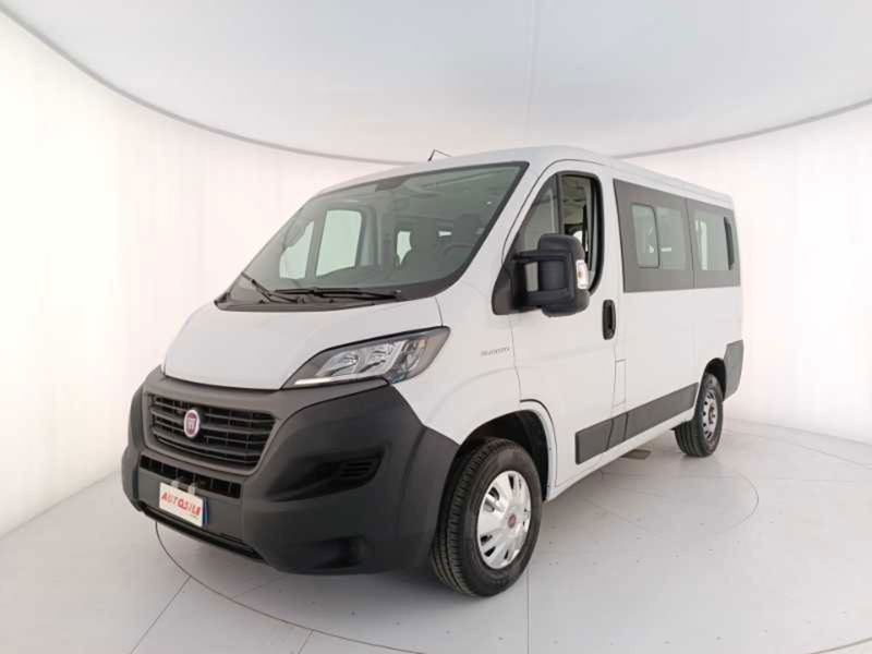 Fiat Ducato panorama 30 CH1 2.3 mjt 140cv E6d-temp del 2020 usata a Treviso