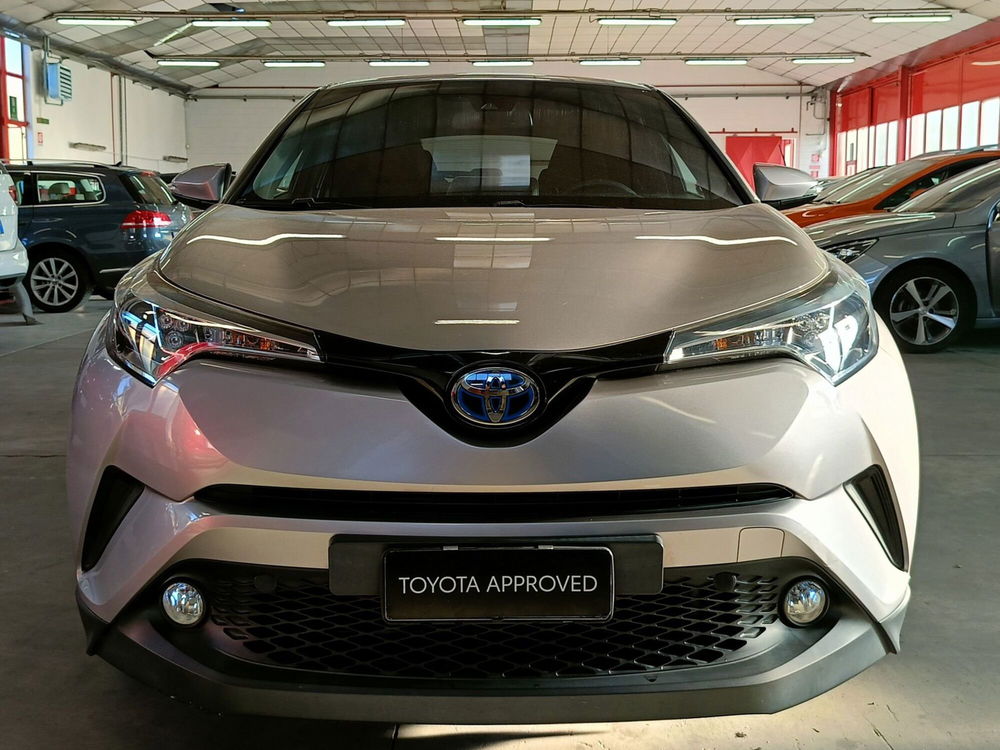 Toyota Toyota C-HR usata a Monza e Brianza (3)