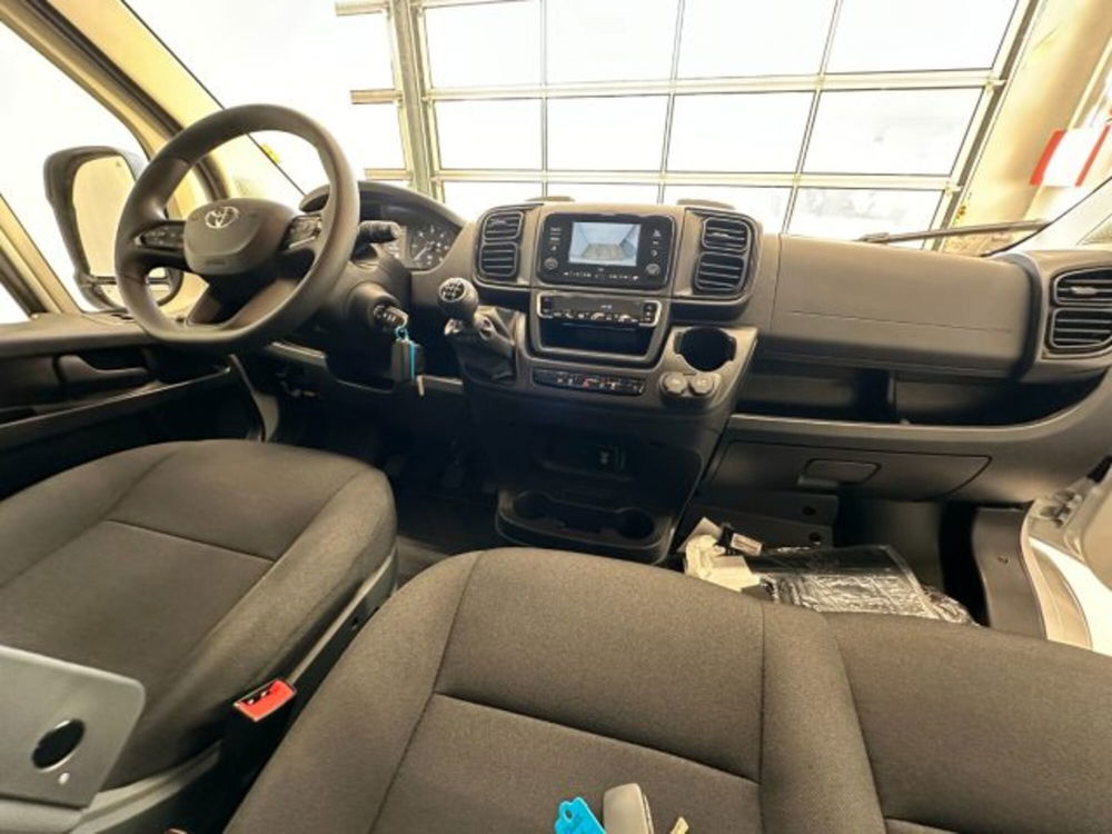 Toyota Proace nuova a Cuneo (11)