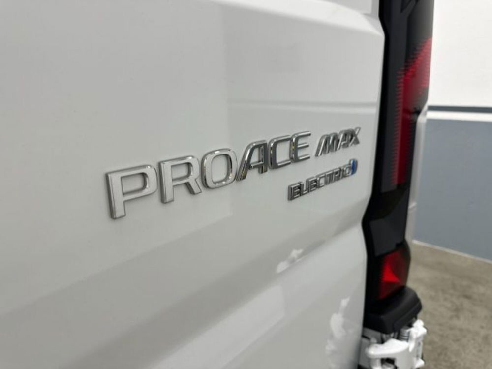 Toyota Proace nuova a Cuneo (5)