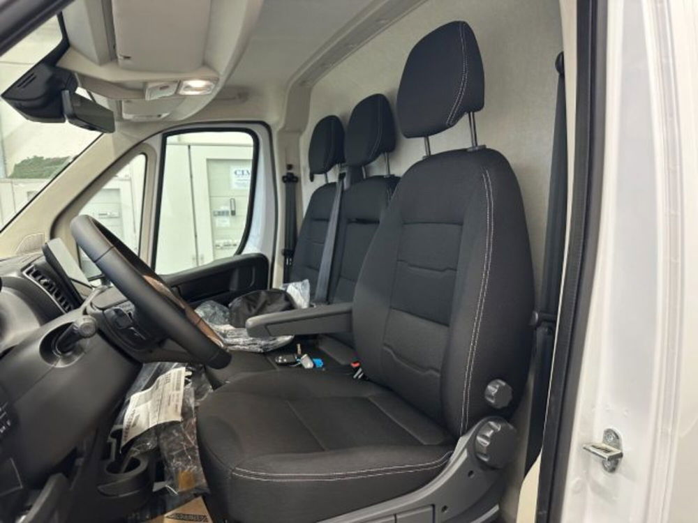 Toyota Proace nuova a Cuneo (7)